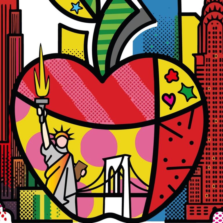 WearAbouts New York — the BIG APPLE